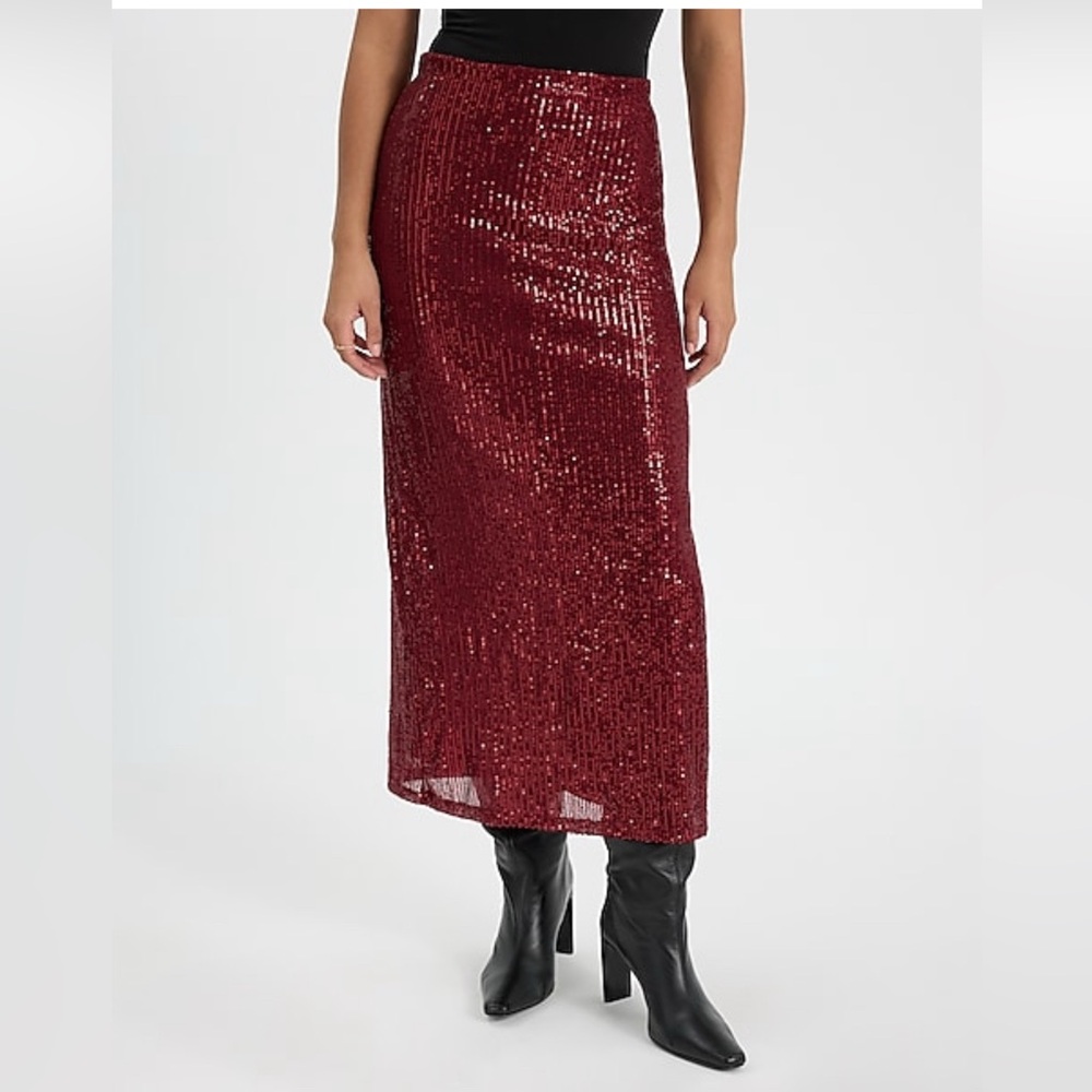 EXPRESS High Waisted Fitted Sequin
Midi Skirt XS ❣️